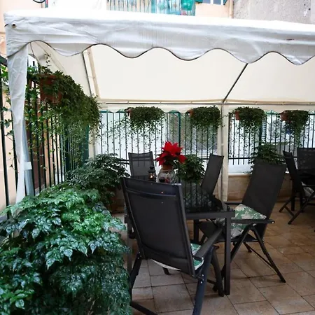 Flatinrome In Trastevere * Rome