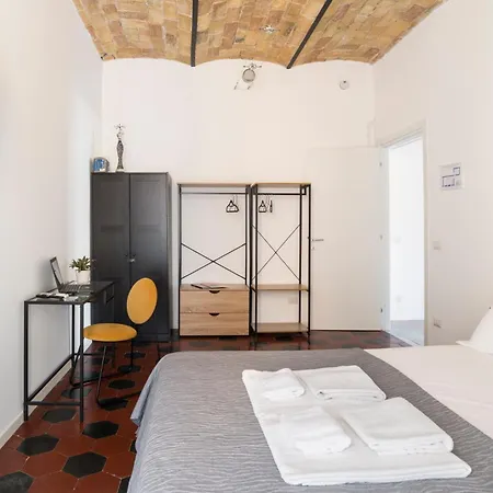 Half Palace, Relaxing In San Lorenzo Apartment Rom