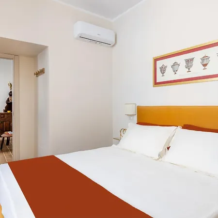 Pantheon - Piccola Apartment *