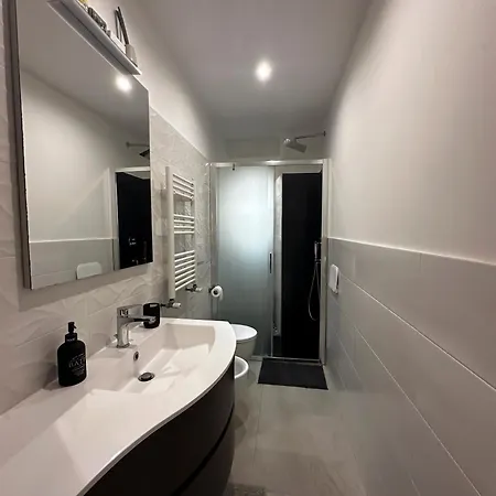 Unexpected - Spacious Modern *