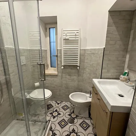 Fl - Vatican Apartment *