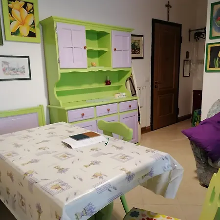 Porta Di Locazione Turistica Appartamento *