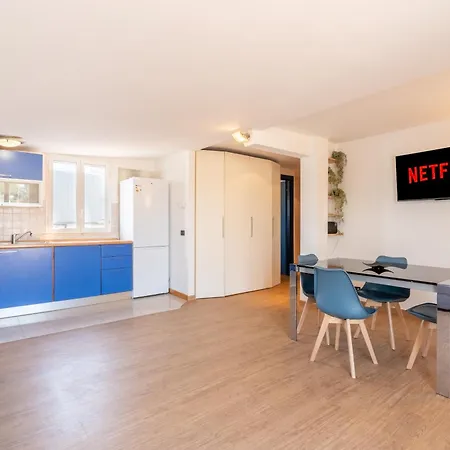 Adventure Rent Penthouse - *