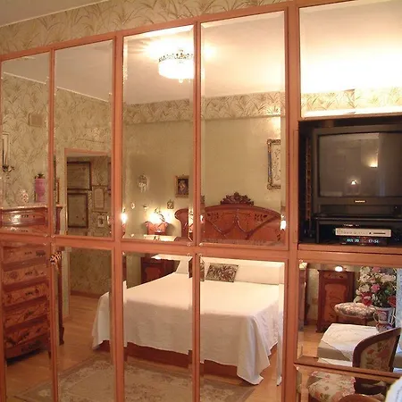 A Casa Di Patrizia Hotel 3*