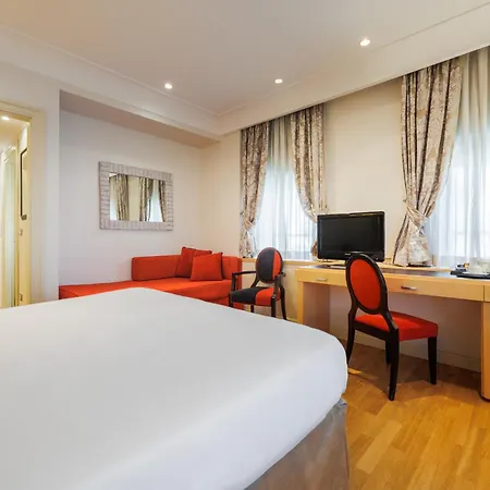 Hotel Fh55 Grand Palatino 4*