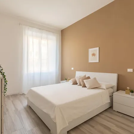 Rhome To Colosseum Apartment