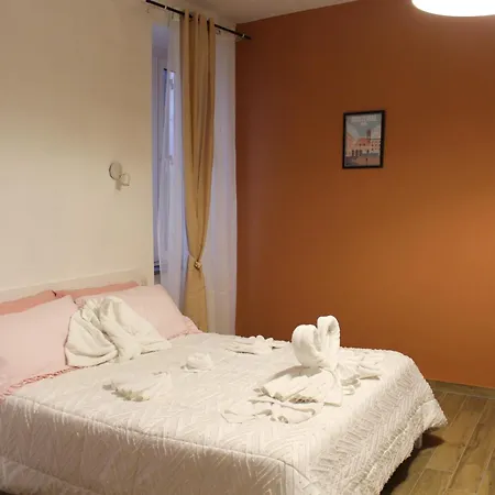 Domus Trastevere