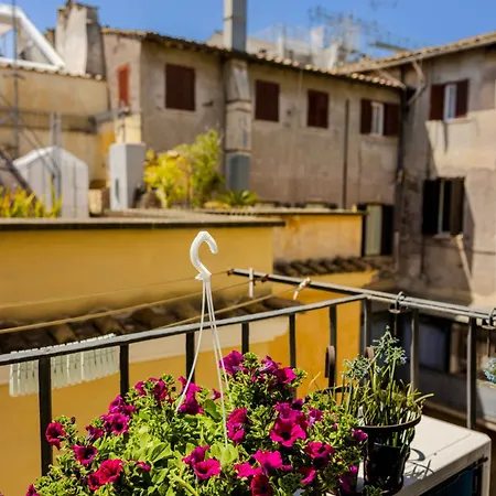 Trasteverehome - Giglio Piazza Farnese