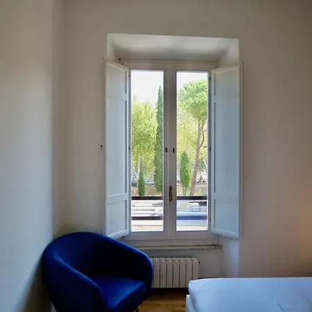 Livia86 - Trastevere Rome