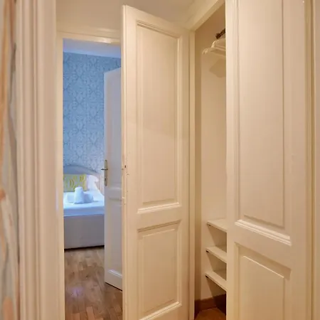 Livia86 - Trastevere Apartment
