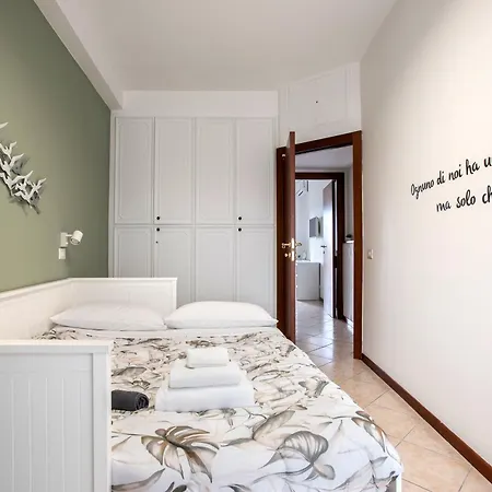 Casa vacanze Stylish & Cozy - 5 Star Location- Balcony - View Roma