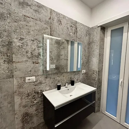 Niva House * Rome