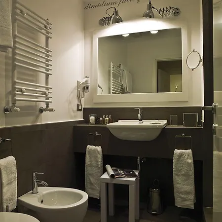 Le Stanze Di Orazio Bed & Breakfast 3*