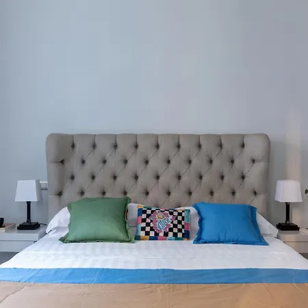 Aparthotel Now Apartments, In The Heart Of
