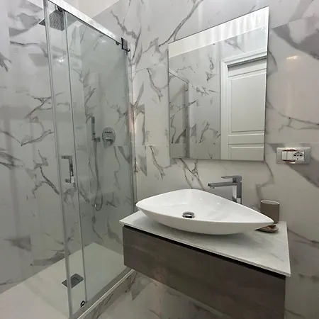 San Pietro 84 Guest house 2*