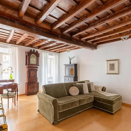 Appartamento Iflat Trevi's Paradise Roma