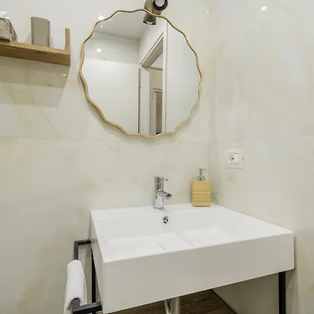 Pantheon - Piccola Apartment