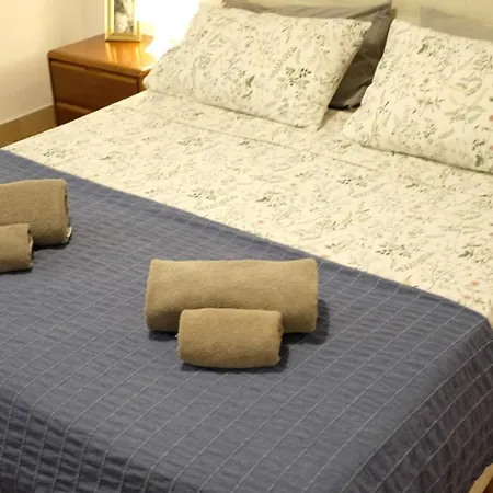 New! True-stevere Amazing Double Bed For 5 Pax * Rome