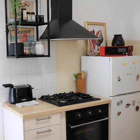 New! True-stevere Amazing Double Bed For 5 Pax Apartment Rome