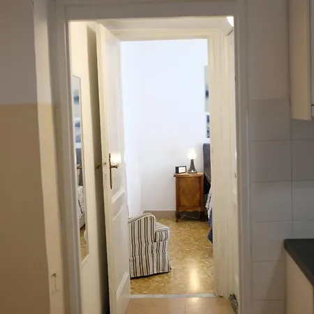 Apartment New! True-stevere Amazing Double Bed For 5 Pax Rome