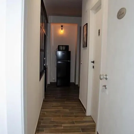 Juno Apartment *