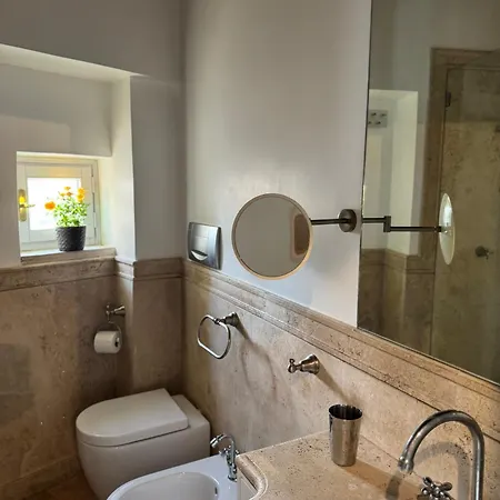 Labanca's Luxury Navona Holiday home