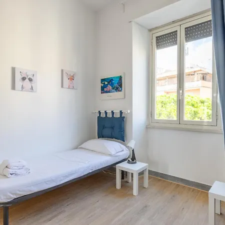 Casa Maria, Aurelio * Rome