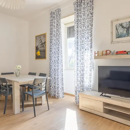 Casa Emma, Aurelio * Rome