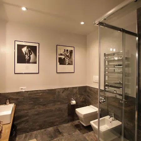 The Independent Guest house 4*