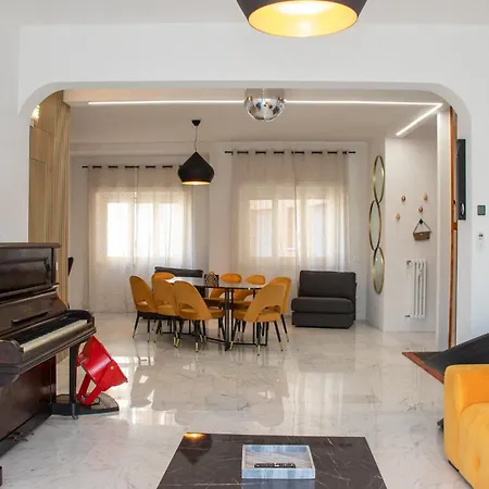 Funny House By M Apartment *