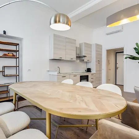 Apartment Bmga L Ottaviano Lux 3bdr Rome