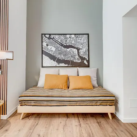 Bmga L Ottaviano Lux 3bdr * Rome