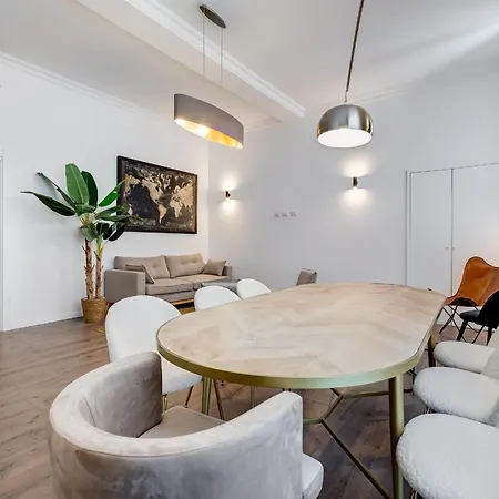 Bmga L Ottaviano Lux 3bdr * Rome
