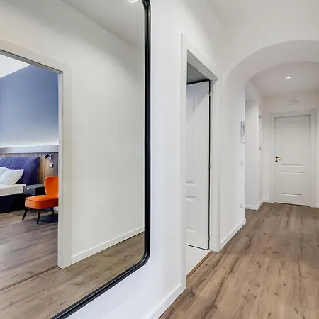 Bmga L Ottaviano Lux 3bdr * Rome