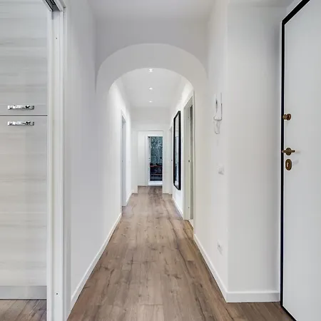 Bmga L Ottaviano Lux 3bdr Rome