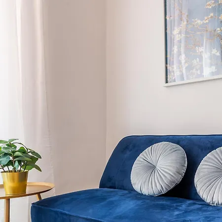 Apartment Iflat Colosseum's Brand New & Cozy Nest