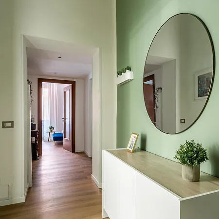 Iflat Colosseum's Brand New & Cozy Nest Apartment Rome