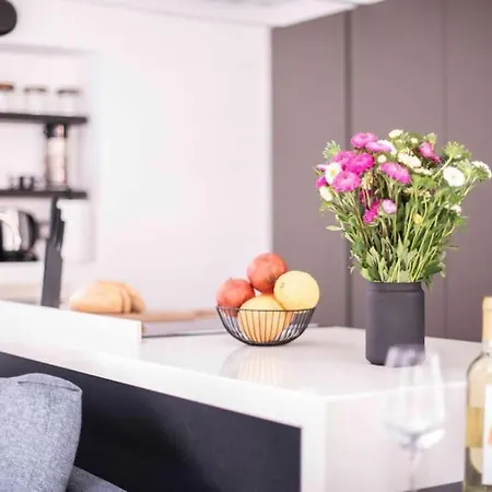 Mad Hatter Apartment Rome