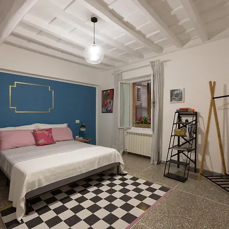 Perduta A * Rome
