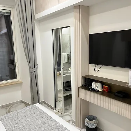 Maison Tritone Rome