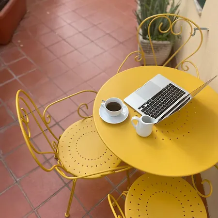 Terrazza Munira Trastevere 2*
