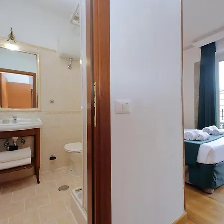 Salis Rome