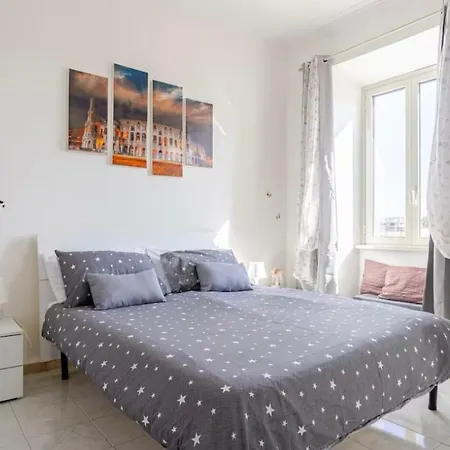 Apartman Fefe's House