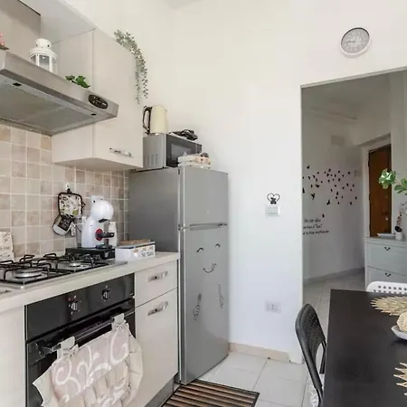 Apartman Fefe's House