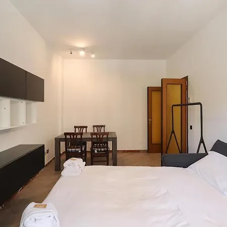 Apartment We - Castiglione 82 -