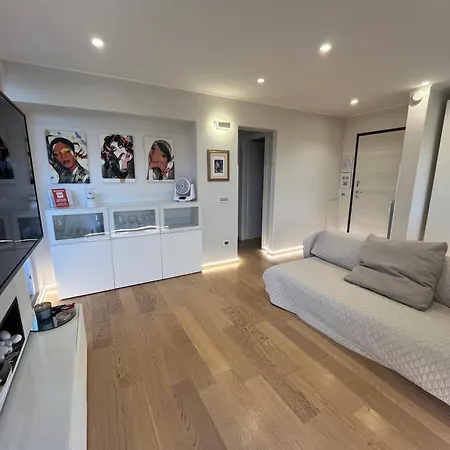Apartment Attico Panoramico Whitecate