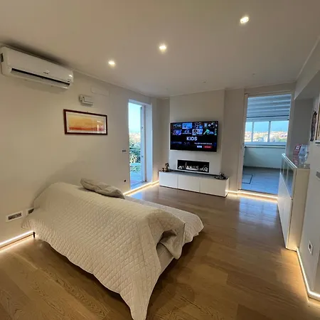 Attico Panoramico Whitecate Apartment Rome