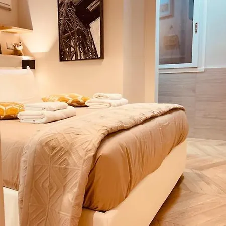 Apartment The Break - Campo Marzio Rome
