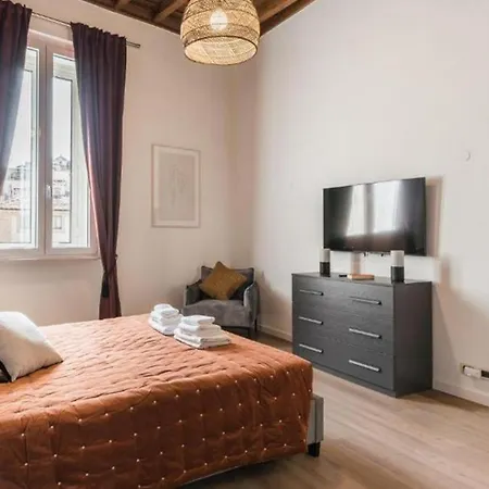 6bdr Stylish In The Lovely Rome- If You Want To Book, Please Contact On Wh-ats-app - 0034-635-518-216 !!!! * Rome