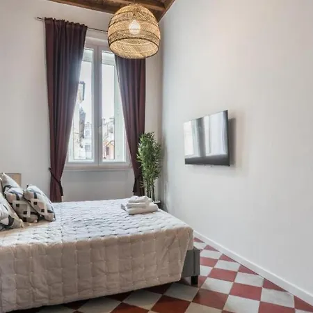 6bdr Stylish In The Lovely Rome- If You Want To Book, Please Contact On Wh-ats-app - 0034-635-518-216 !!!! Apartment *
